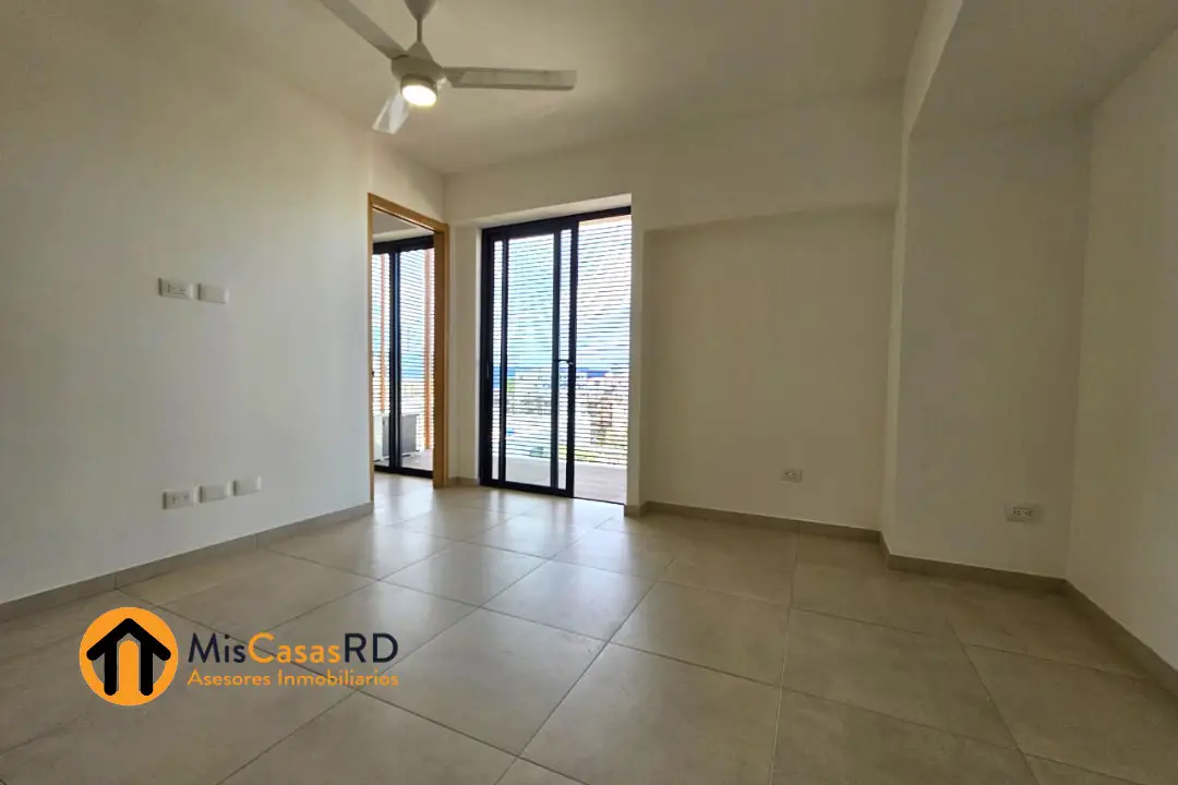 Apartamento en alquiler con línea blanca en Arroyo Hondo Vi Foto 7196491-W6.jpg