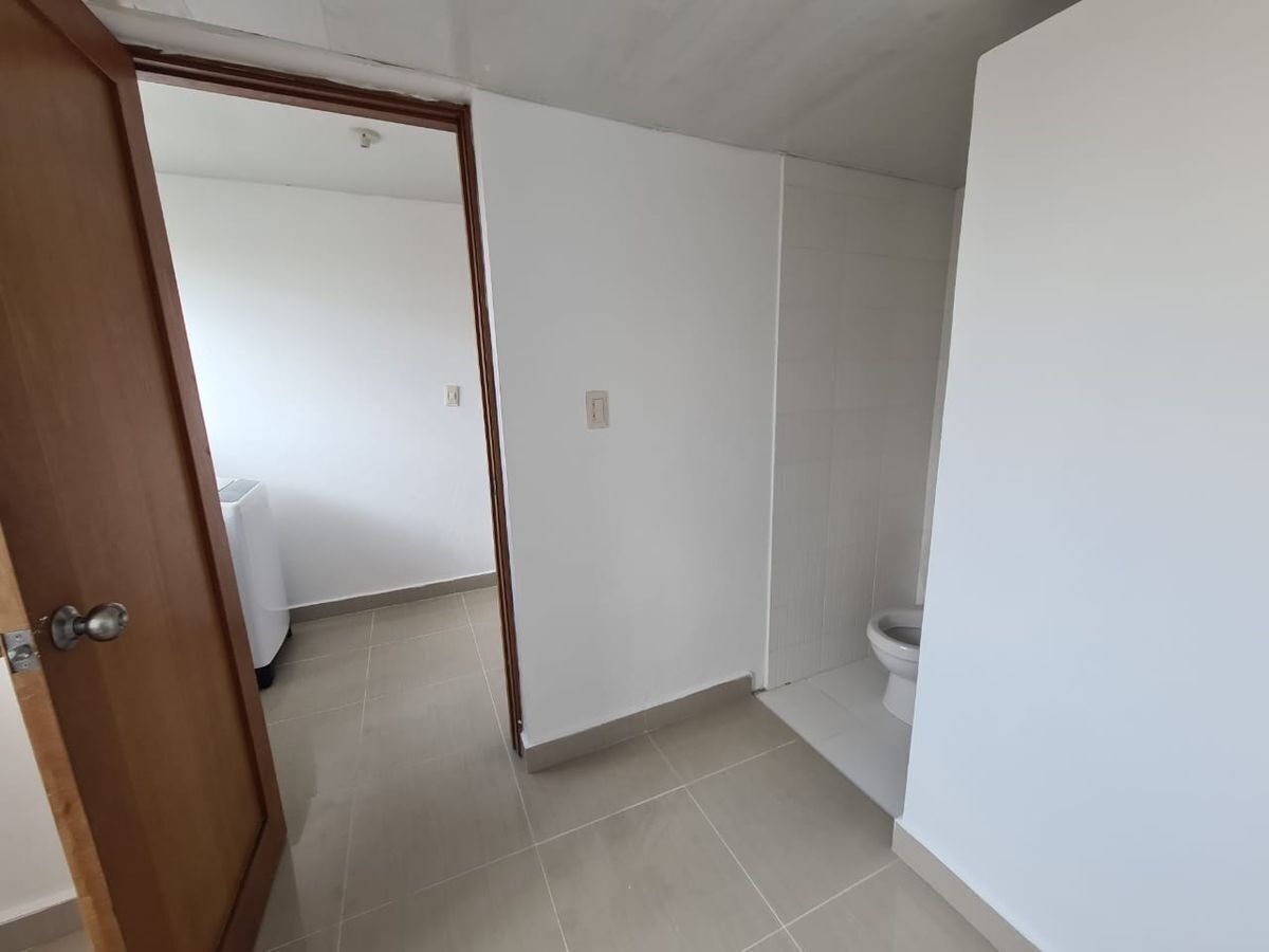 Apartamento en alquiler en Evaristo Morales Foto 7196510-7.jpg