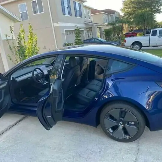 Vendo Tesla Model 3 Standard Range Plus 2021 Azul Foto 7196512-2.jpg