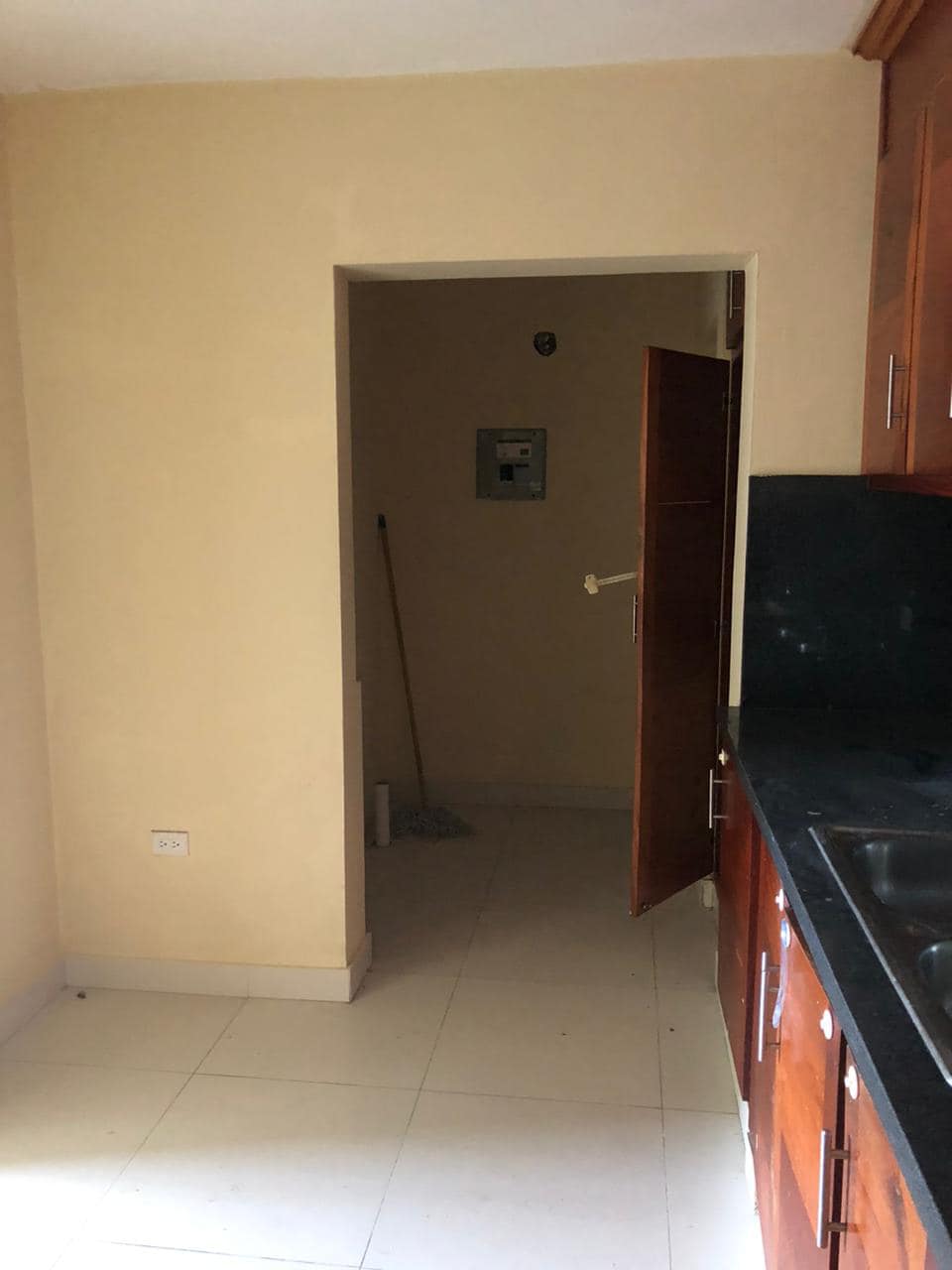 ALQUILO APARTAMENTO CERCA DE LA SIRENA MADRE VIEJA SUR Foto 7196710-2.jpg