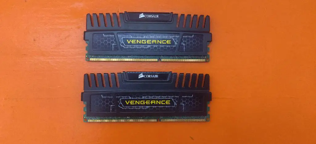 Memorias Corsair Vengeance 8g DDR3 1600mhz  en La Vega Foto 7196731-2.jpg