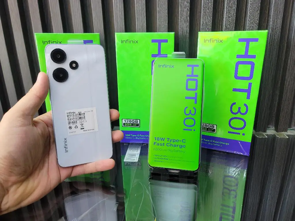 INFINIX HOT 30i 128GB 8GB RAM NUEVOS SELLADOS Foto 7196943-1.jpg