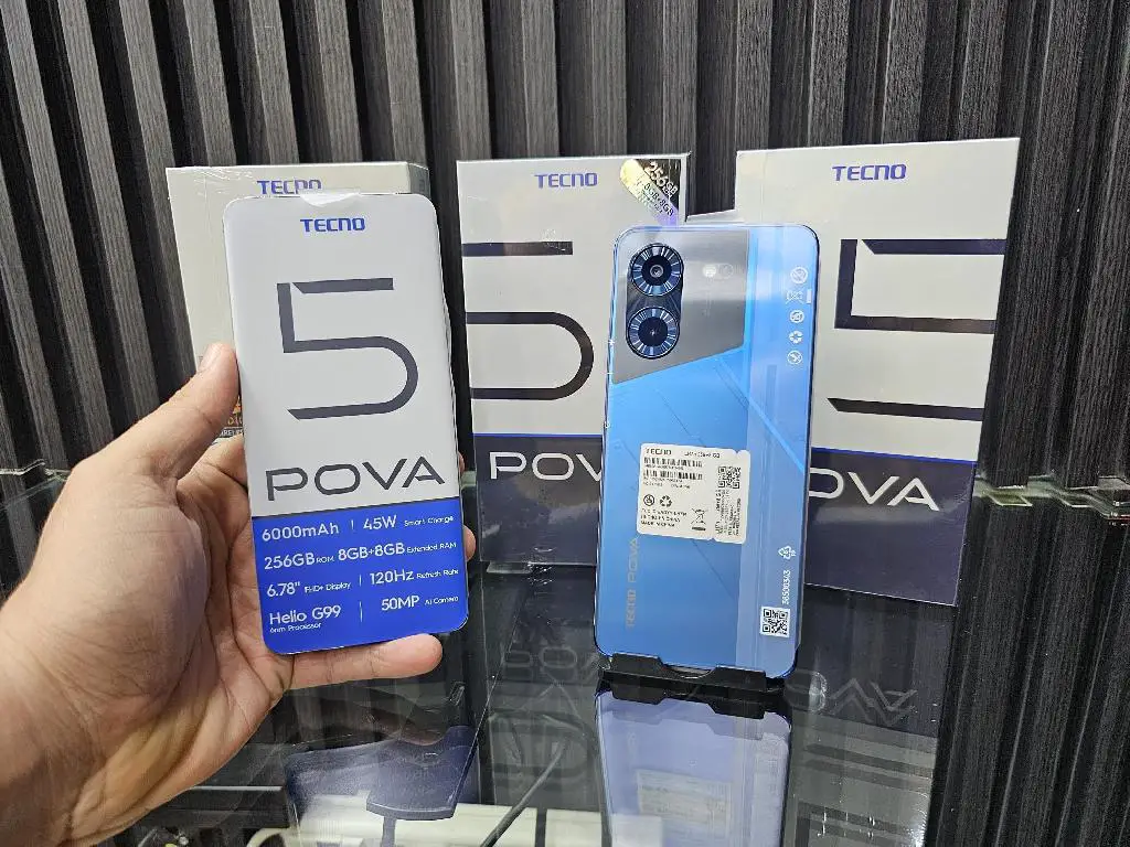 TECNO POVA 5 256GB 16GB RAM NUEVOS Foto 7196944-1.jpg