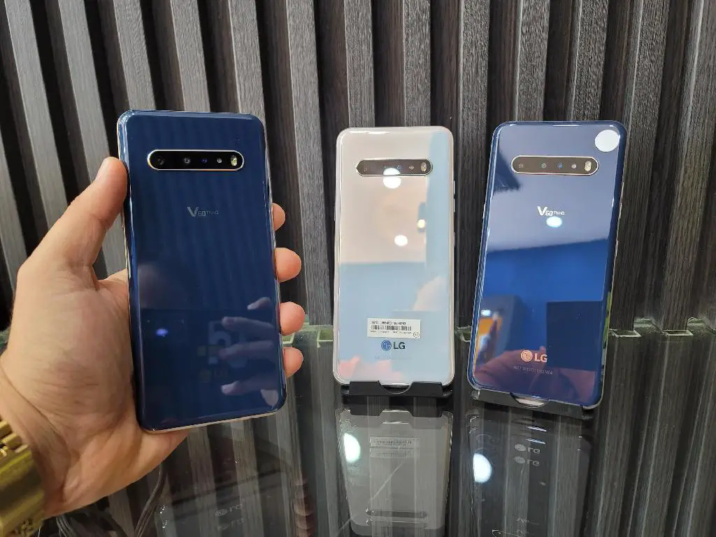 LG V60 THINQ 5G 128GB 8GB RAM DESBLOQUEADOS Foto 7196948-2.jpg