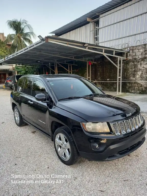JEEP COMPASS 4X4 FULL. UNICO DUEÑO Foto 7197368-9.jpg