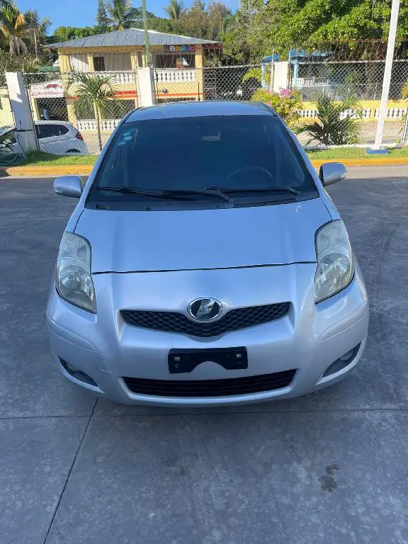 Toyota vitz 2010 Clean Sin detalles 4 Pitone Foto 7197532-7.jpg