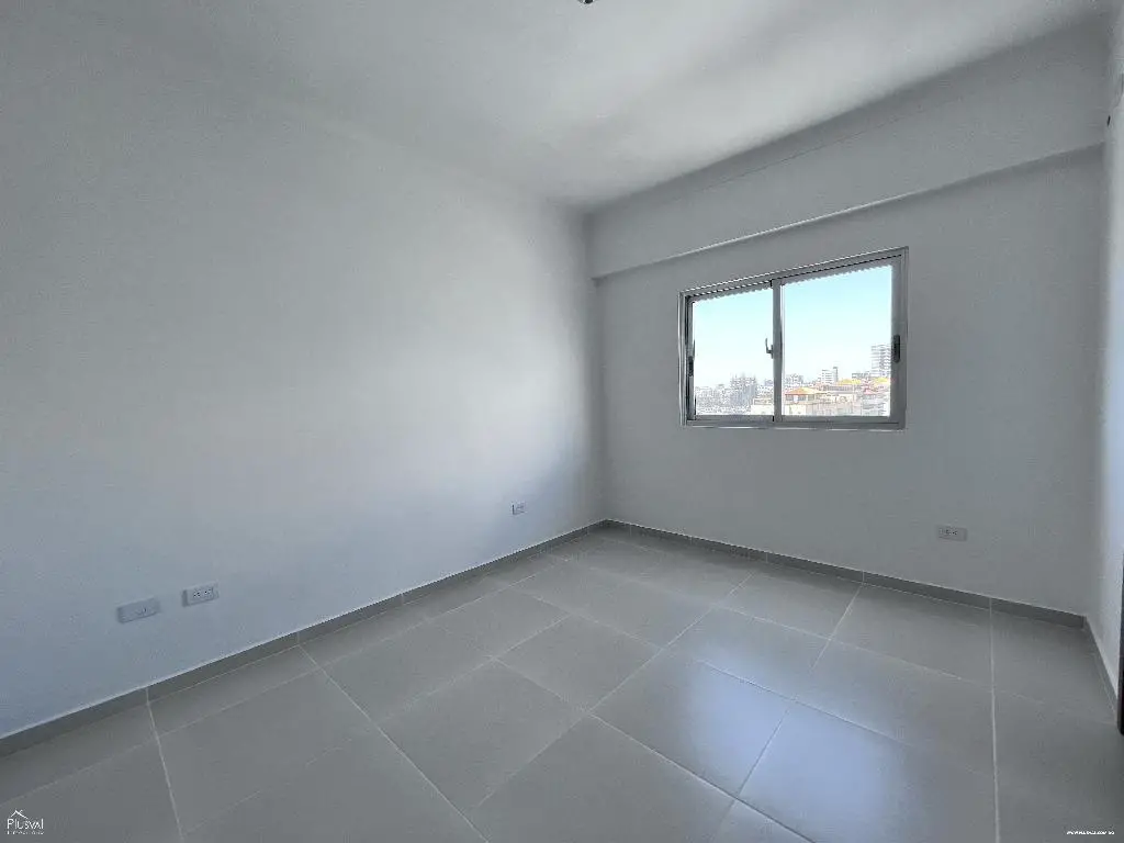 Apartamento en alquiler en Naco Foto 7198197-8.jpg