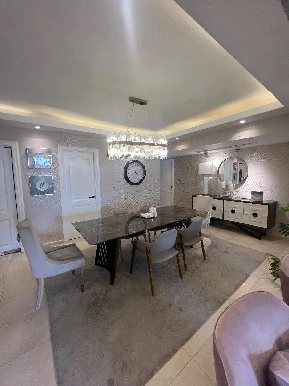VENDO APT VACO EVARISTO MORALES 3H 2.5B 185M2 REMODELADO Foto 7198208-3.jpg