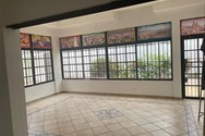 ALQUILO CASA EN ZONA COMERCIAL CON 640mts.  Foto 7198746-3.jpg