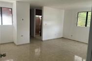 ALQUILO CASA EN ZONA COMERCIAL CON 640mts.  Foto 7198746-5.jpg