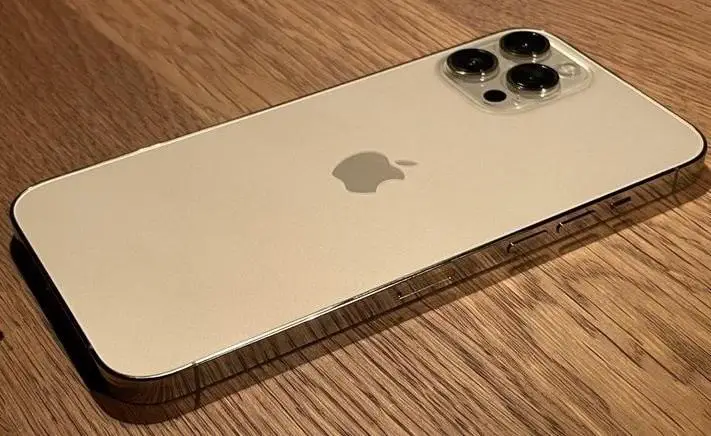 Vendo iPhone 12 Pro Max  Foto 7198789-J3.jpg