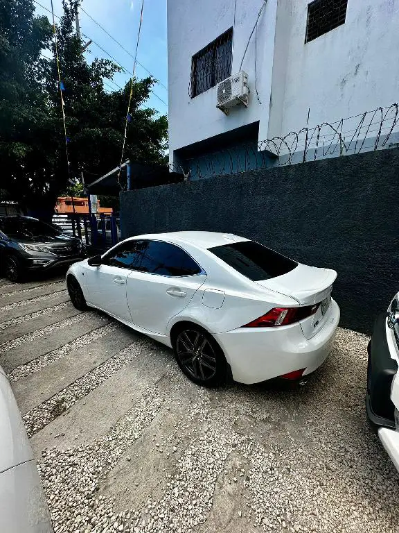 Lexus is250 F SPORT 2015 en Venta Foto 7199660-7.jpg