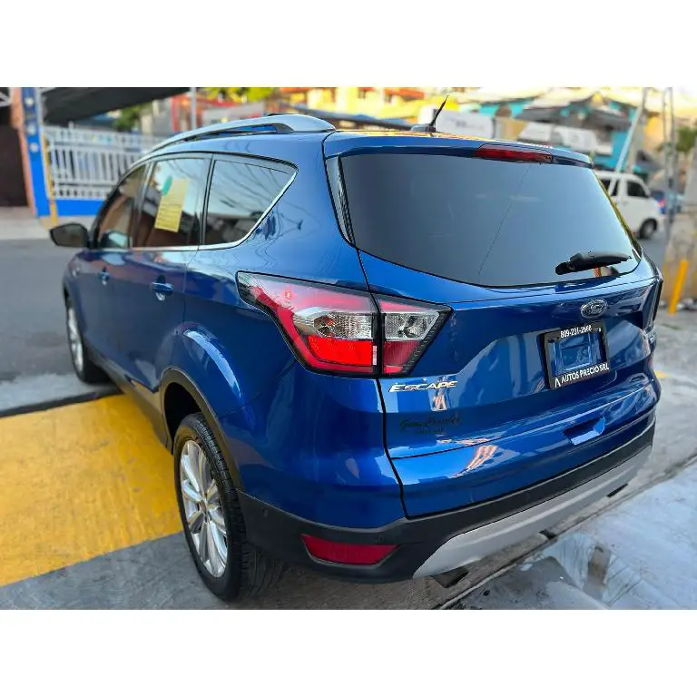 Ford Escape Titanium 2017  Foto 7199911-4.jpg