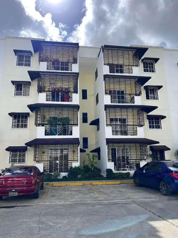 Apartamento en alquiler en Santo Domingo Este  Foto 7200096-1.jpg