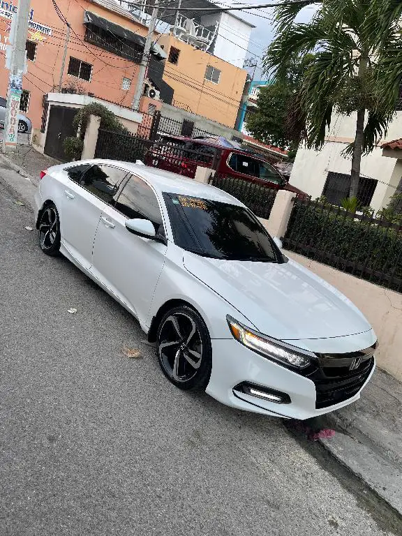 HONDA ACCORD 2018 SPORT 1.5L Turbo Foto 7200177-u8.jpg