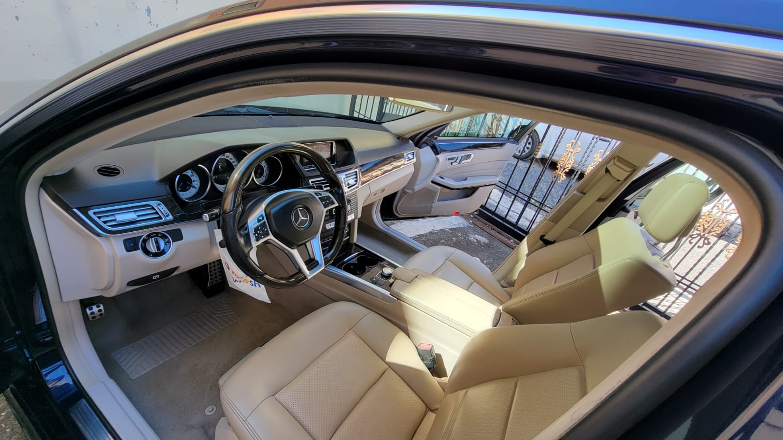 Mercedes-Benz E350 2014 - Elegancia y Rendimiento Foto 7200667-S3.jpg