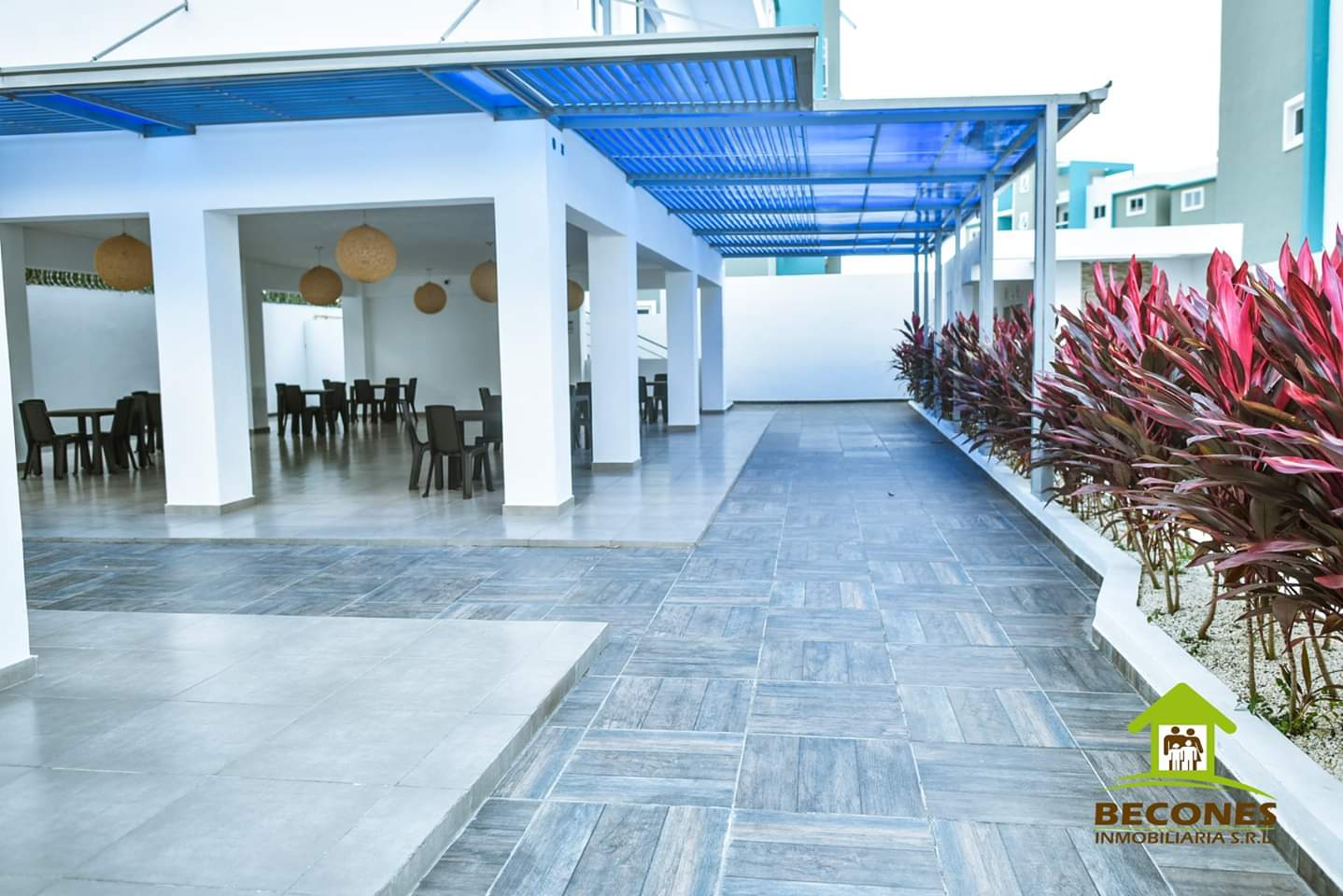 Apartamento 4to piso con Jacuzzi Privado y Piscina Foto 7200927-z1.jpg