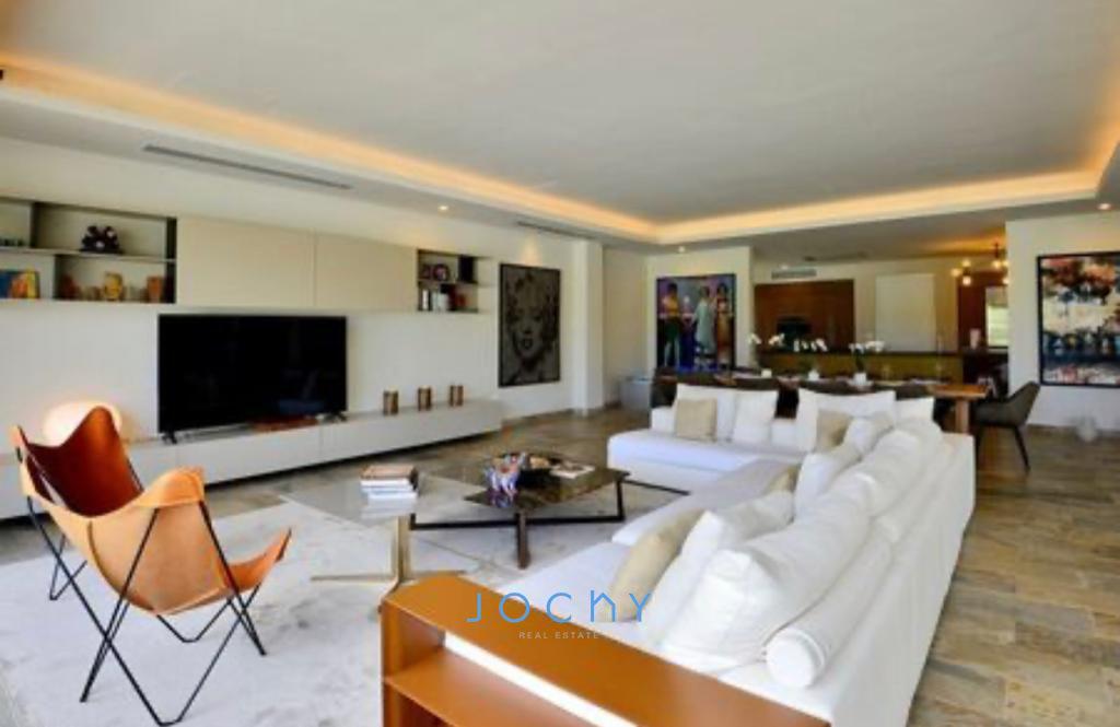 Jochy Real Estate vende villa en PuntaCana Resort  Club  Foto 7200977-4.jpg