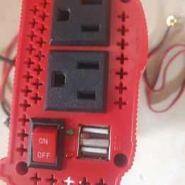Inversor de 600 watts de vehiculo Foto 7201177-1.jpg