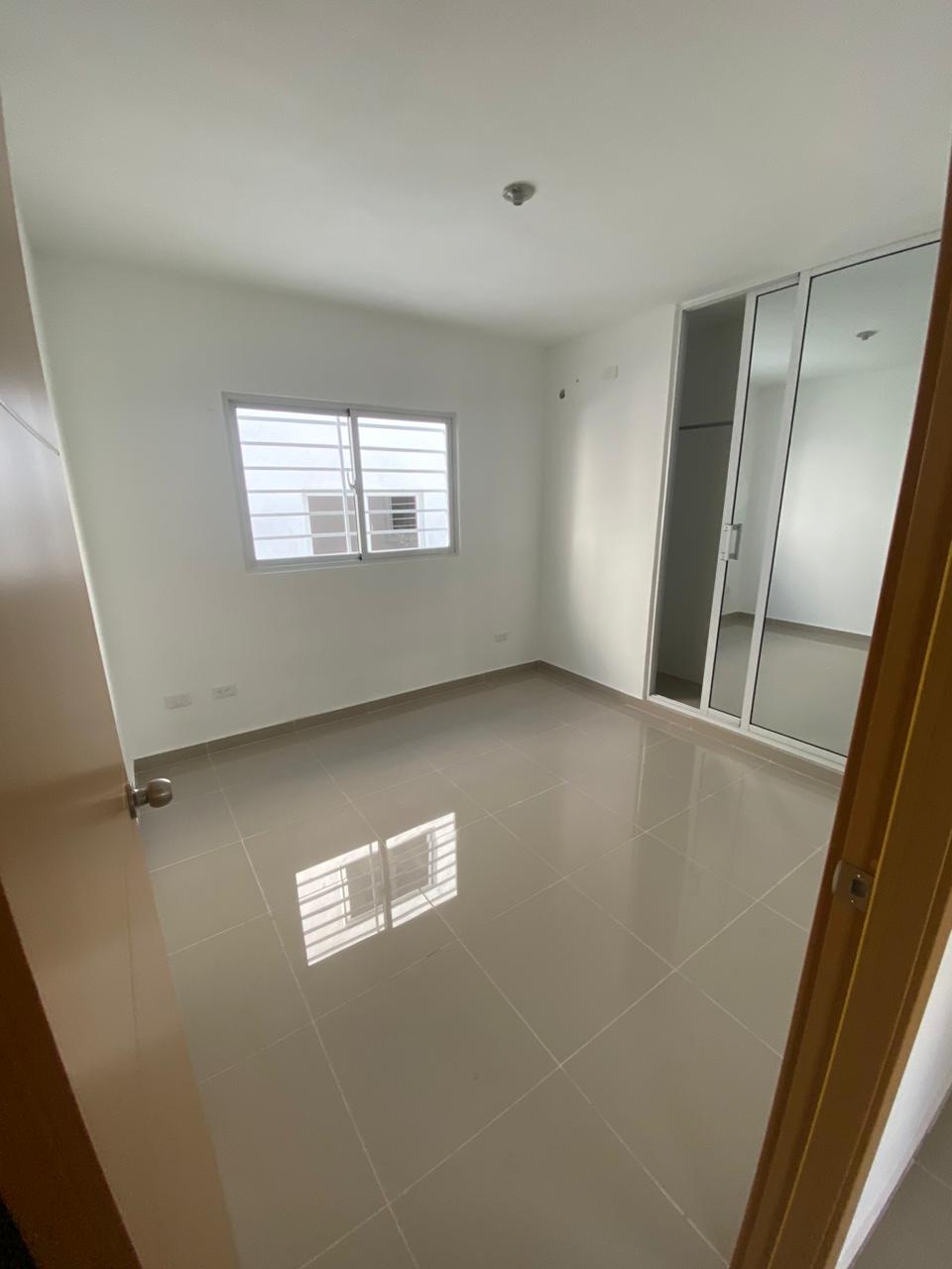 APARTAMENTO EN ALQUILER Foto 7201345-2.jpg