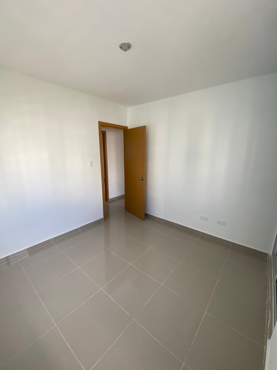 APARTAMENTO EN ALQUILER Foto 7201345-3.jpg