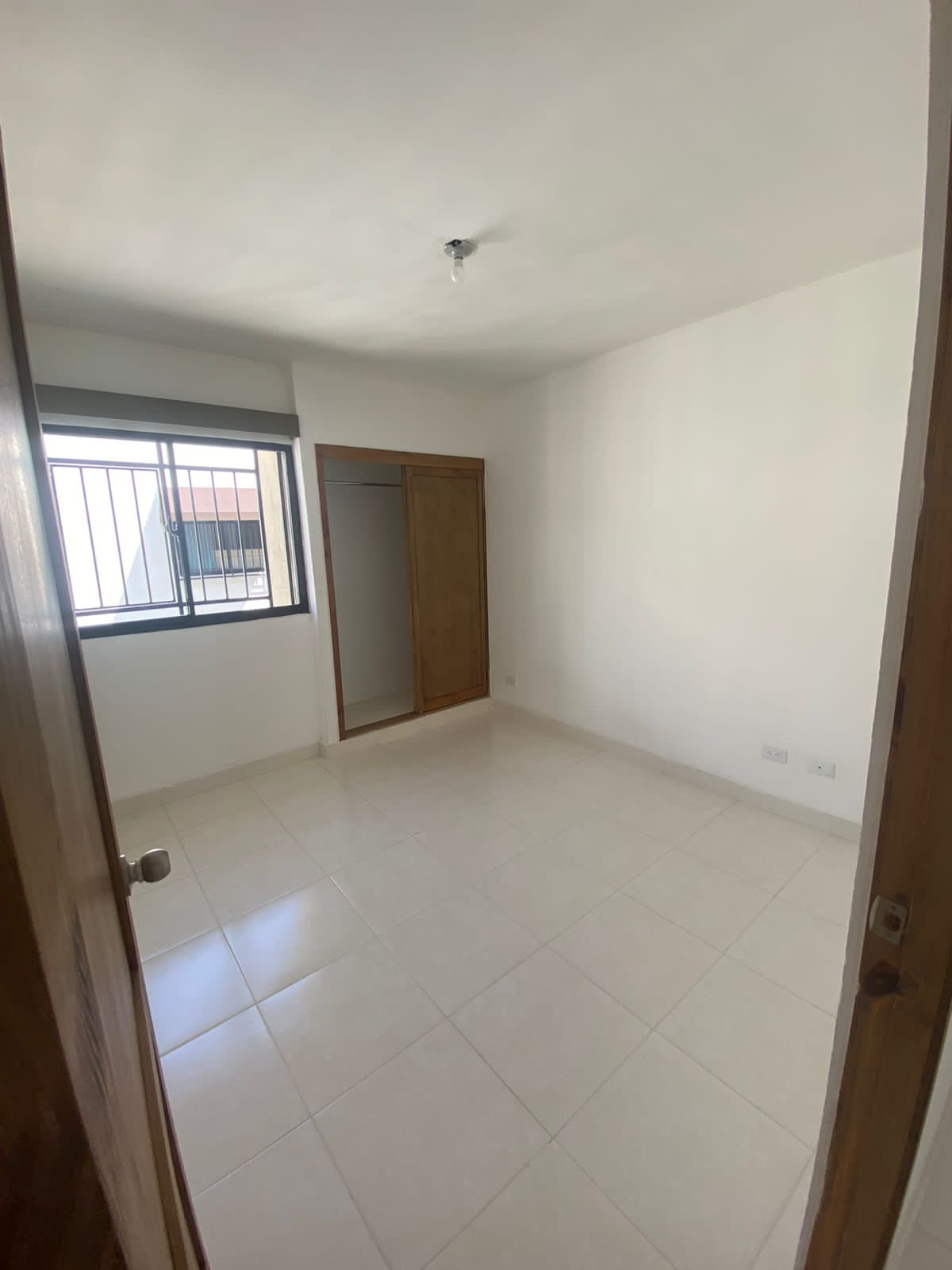 Apartamento 4to. Piso en Res. Brisas del Caribe Foto 7201514-8.jpg