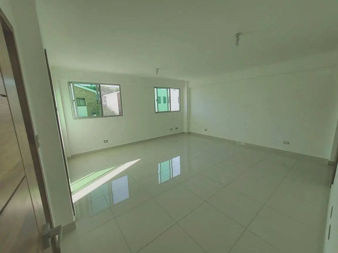 Casa en venta con piscina privada 4 habitaciones y 4.5 baño Foto 7201853-p1.jpg