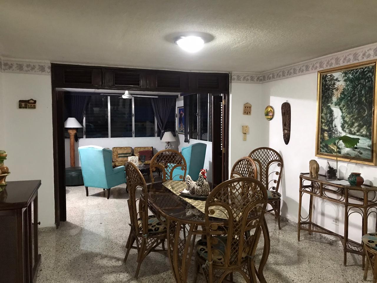 1440 ALQUILER DE APARTAMENTO AMUEBLADO-GAZCUE  Foto 7201987-2.jpg