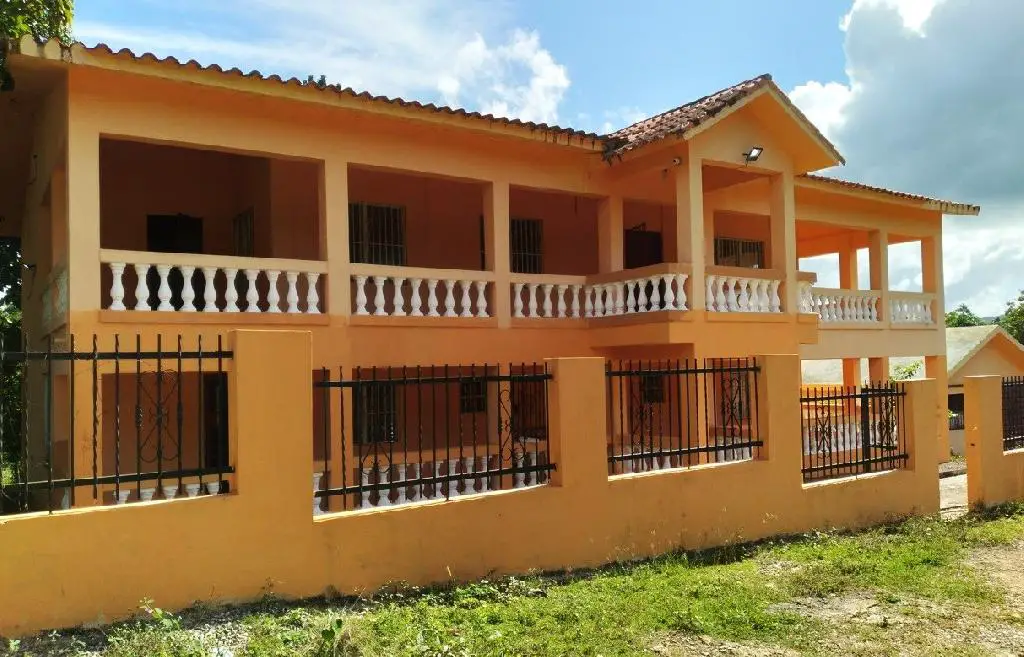 finca agricola en yamasa con casa, 1500 tareas Foto 7202516-1.jpg