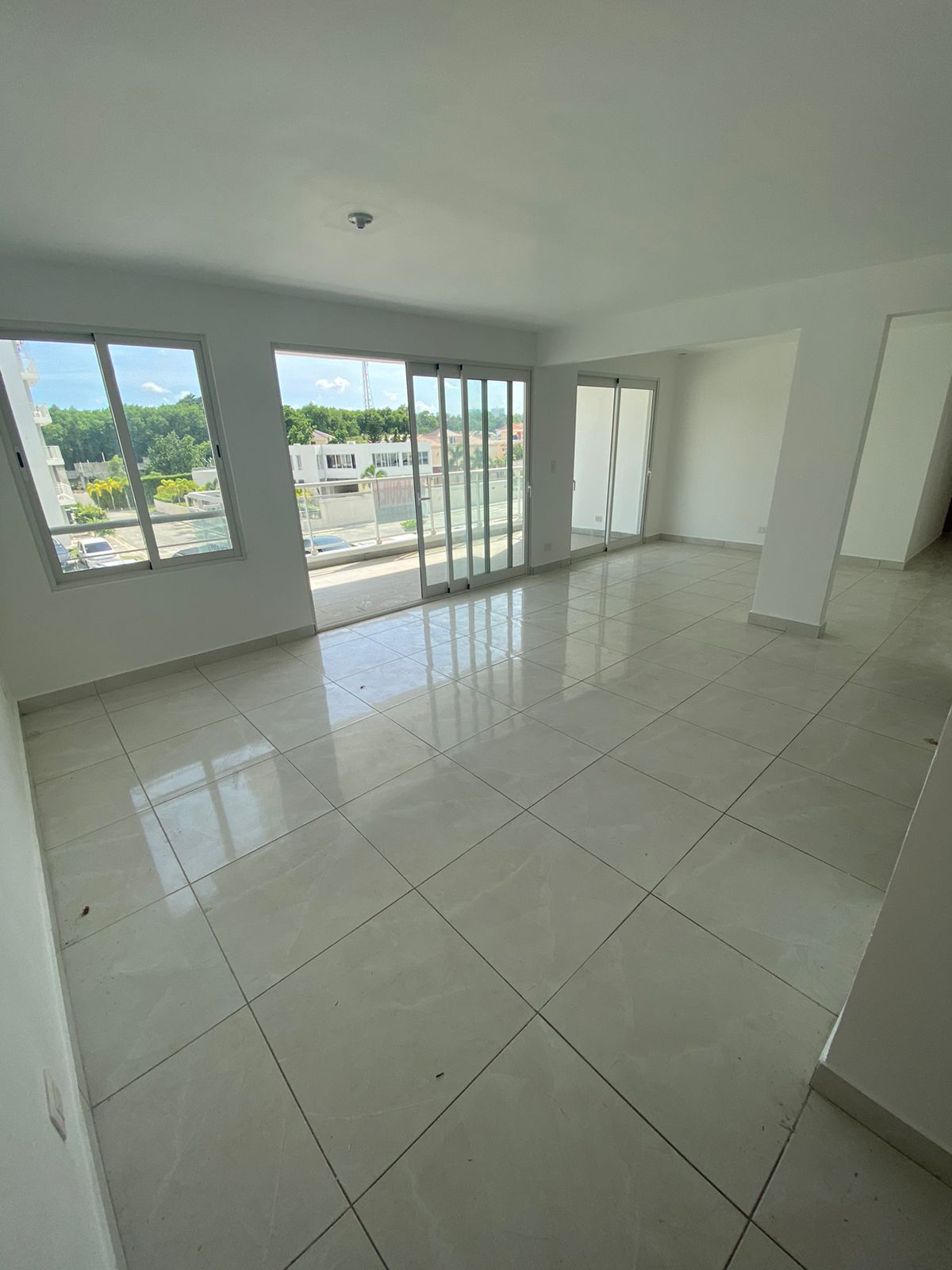 Vendo hermoso apartamento en Ciudad Modelo Avenida Jacobo Majluta  Her Foto 7202820-3.jpg