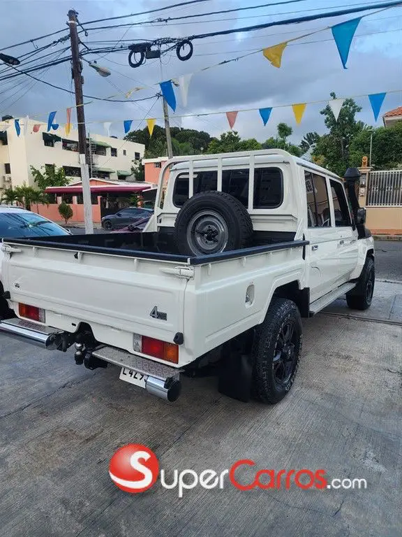 Toyota Land Cruiser Jeep Serie 70 Pick up Foto 7202947-2.jpg