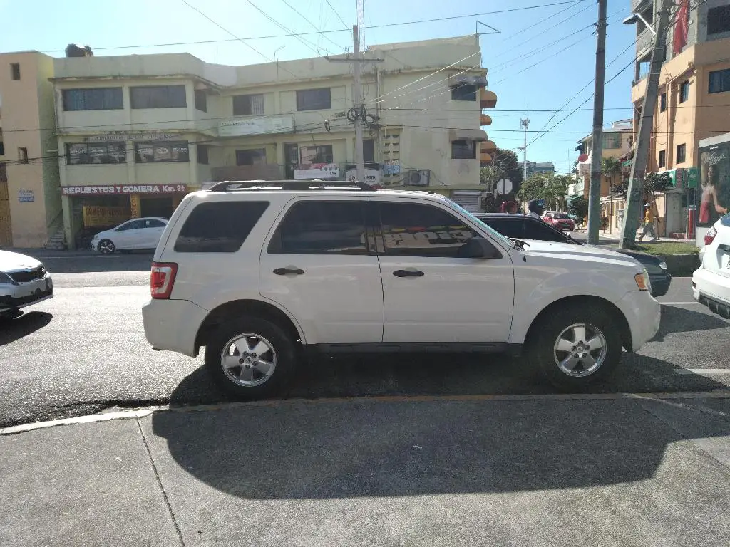 Ford Escape 2012 XLT2.5L 4X4 Foto 7203192-1.jpg