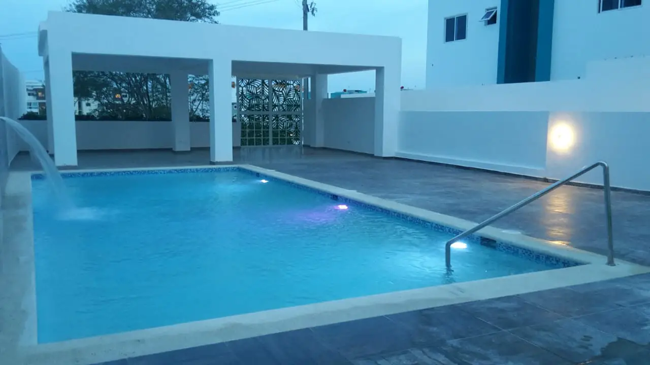 Apartamento 4to piso con Jacuzzi Privado y Piscina Foto 7203224-D1.jpg