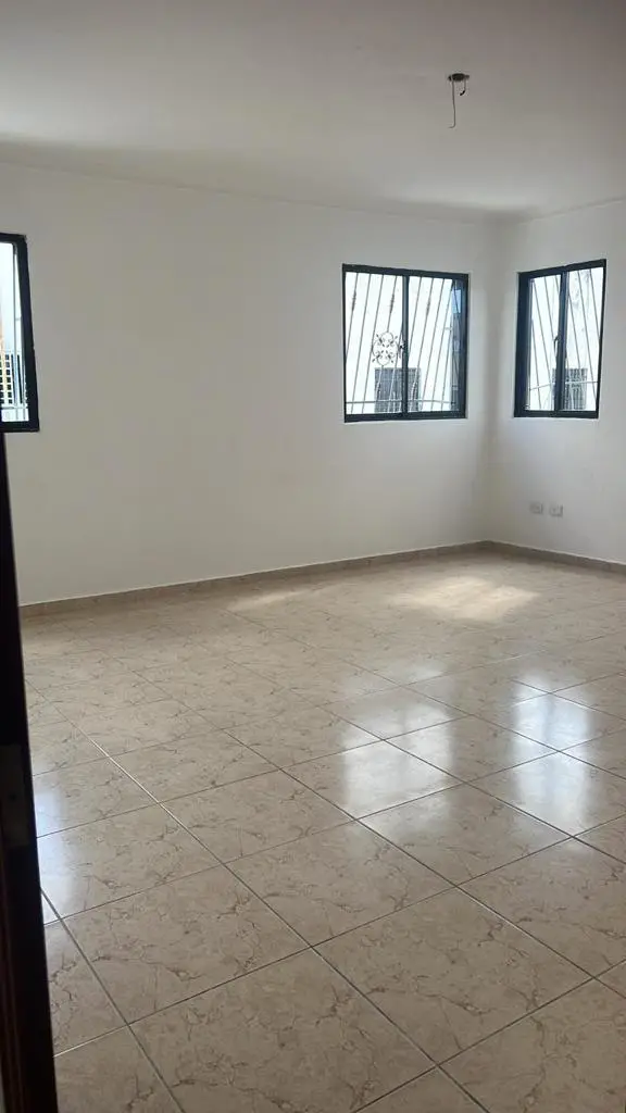 Apartamento en alquiler Ubicado Sector. Ensanche Quisqueya Distrito Na Foto 7203452-3.jpg