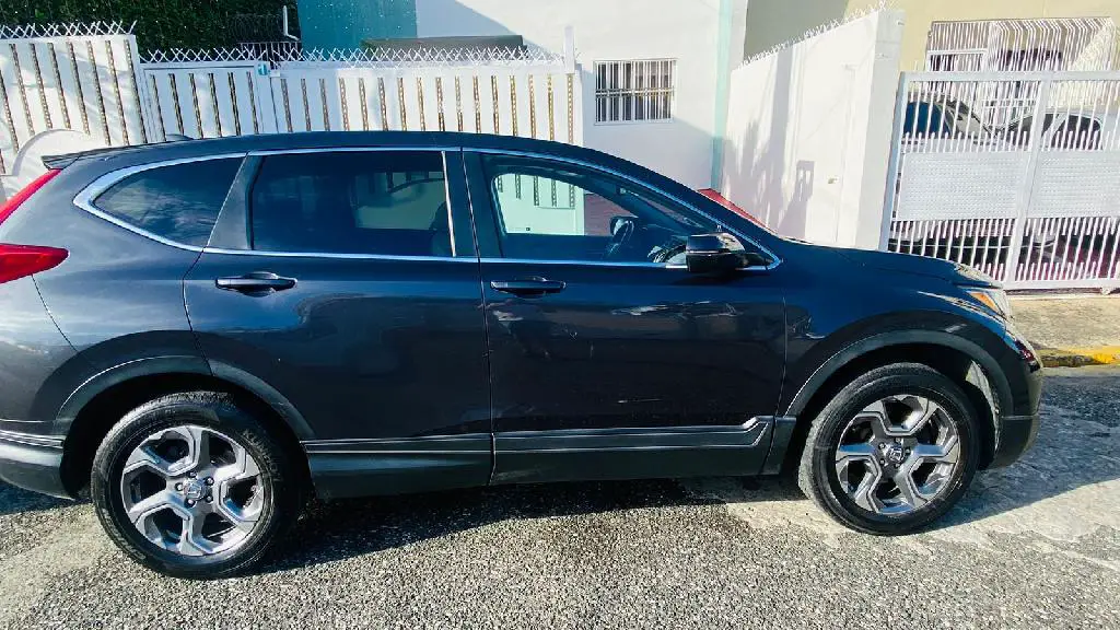 Vendo CR-V 2017 EX-L en Santo Domingo Este Foto 7203548-4.jpg