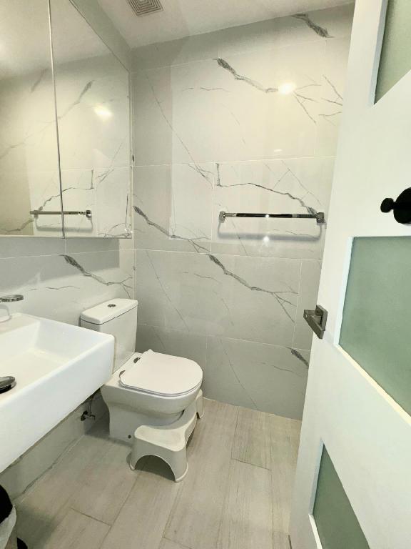 Apartamento de Lujo de Dos Habitaciones en Urb. Real  Foto 7203682-4.jpg