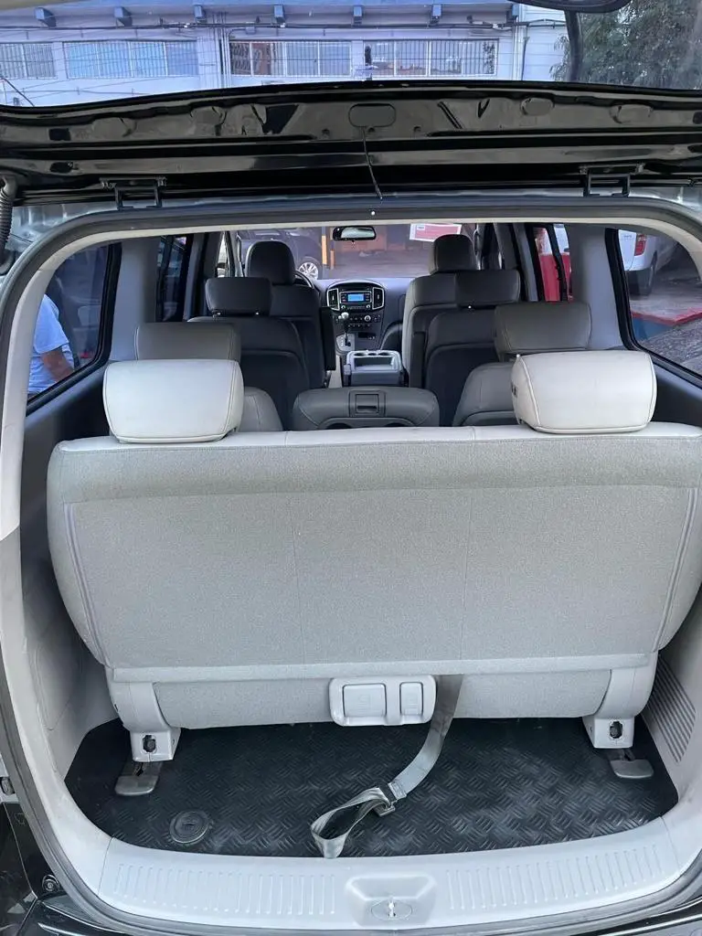 HYUNDAI STAREX VCX 2018  en Santo Domingo DN Foto 7203716-8.jpg