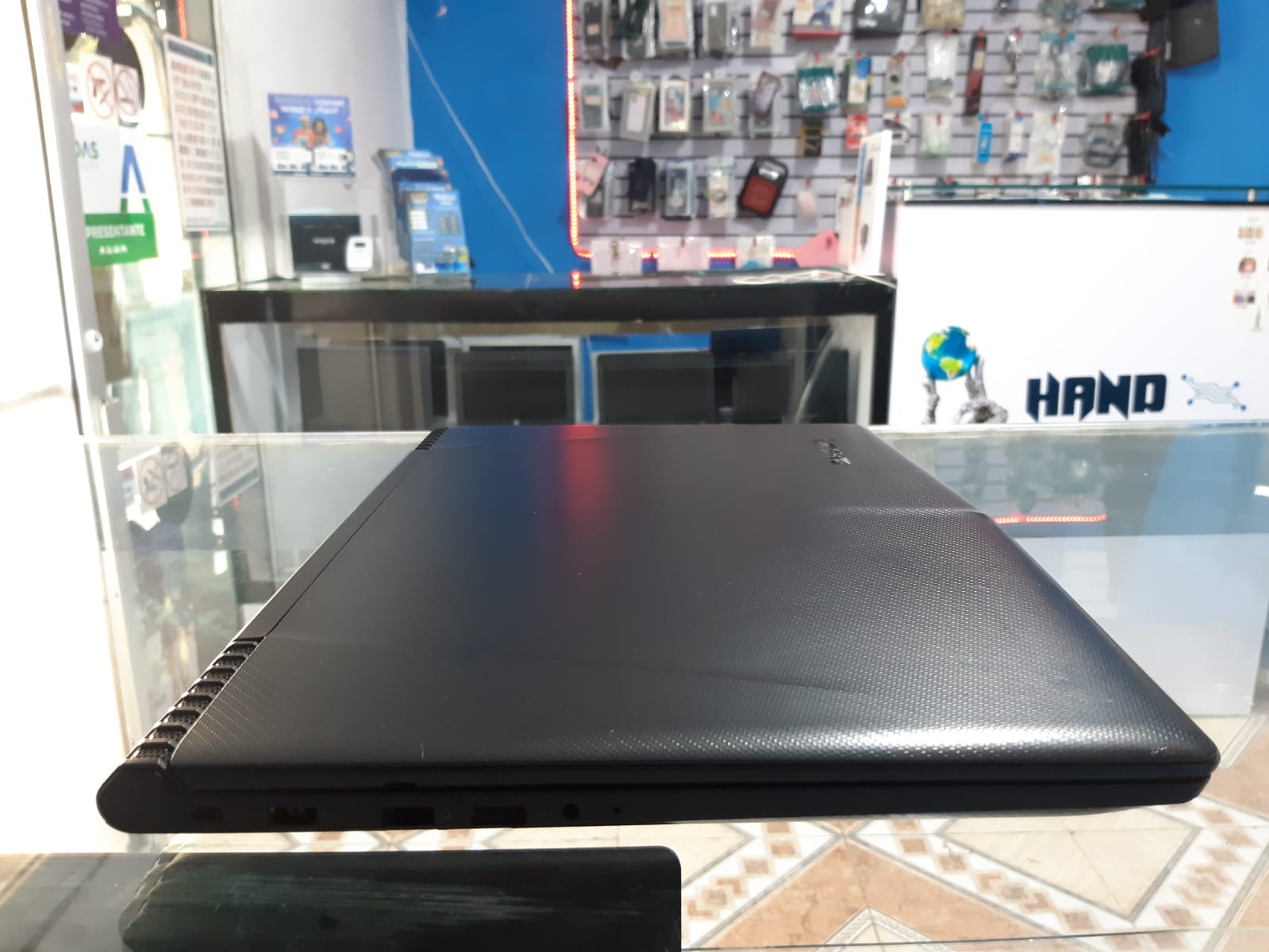 Laptop LENOVO LEGION Y520 Intel Core i5 7ma Gen.  Foto 7203726-1.jpg