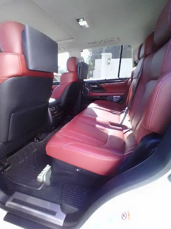 Lexus LX 570.      2016 Foto 7203882-6.jpg