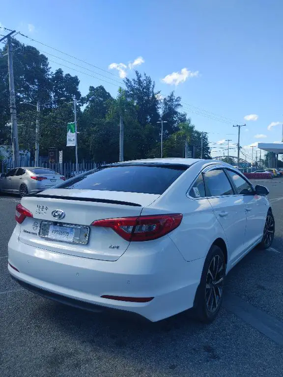 HYUNDAI SONATA LF 2018 en Santo Domingo DN Foto 7204762-5.jpg