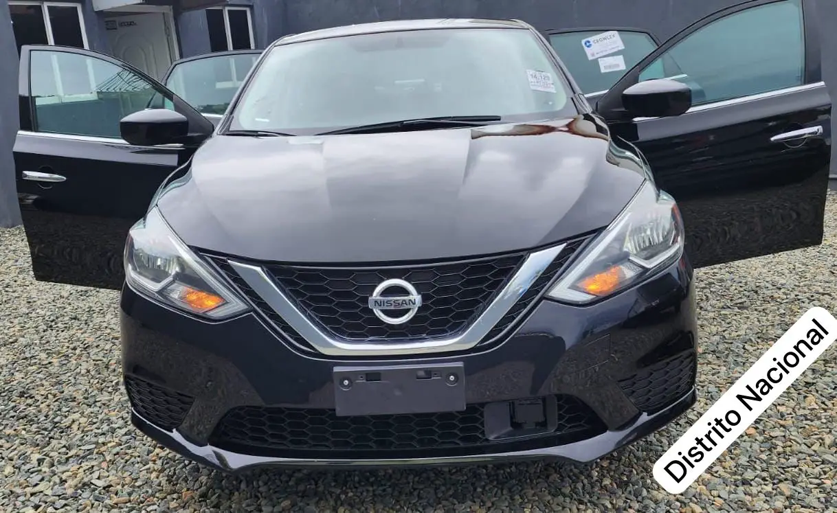 Nissan Sentra SV 2019 Recién Importado NEGRO Foto 7204799-4.jpg