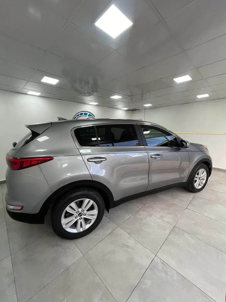 Kia Sportage 2019 LX Gris Inicial 400Mil pesos Recibimos Vehículo Como Foto 7204895-6.jpg