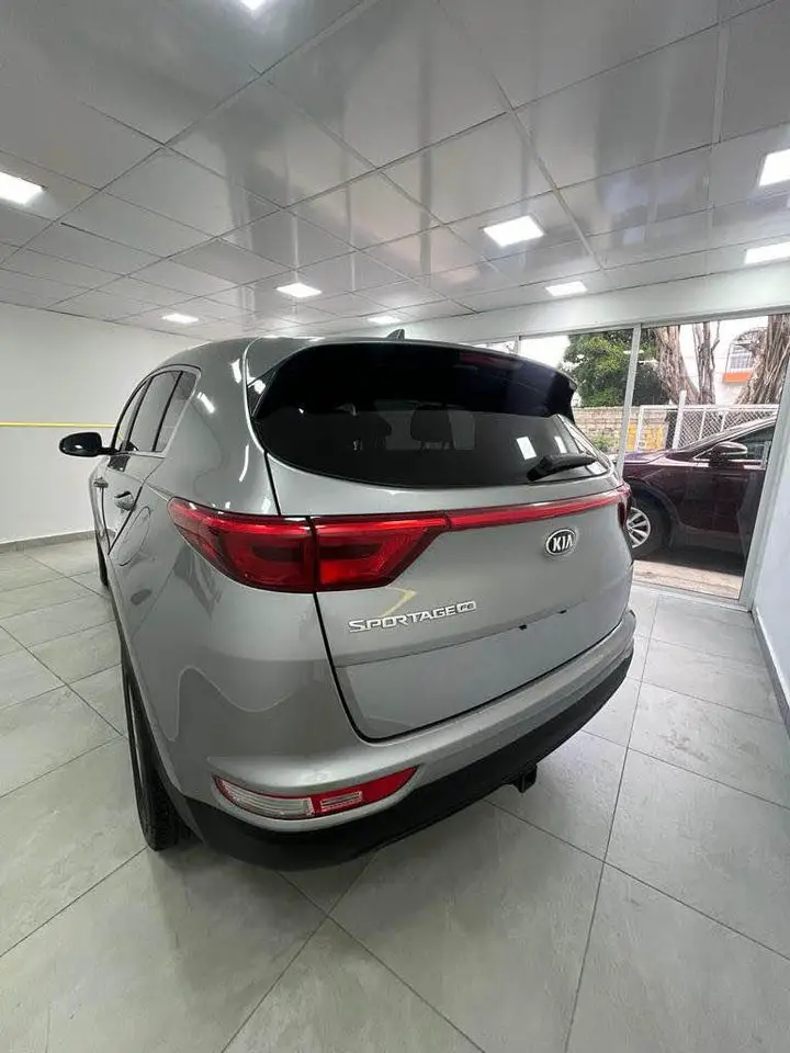 Kia Sportage 2019 LX Gris Inicial 400Mil pesos Recibimos Vehículo Como Foto 7204895-7.jpg