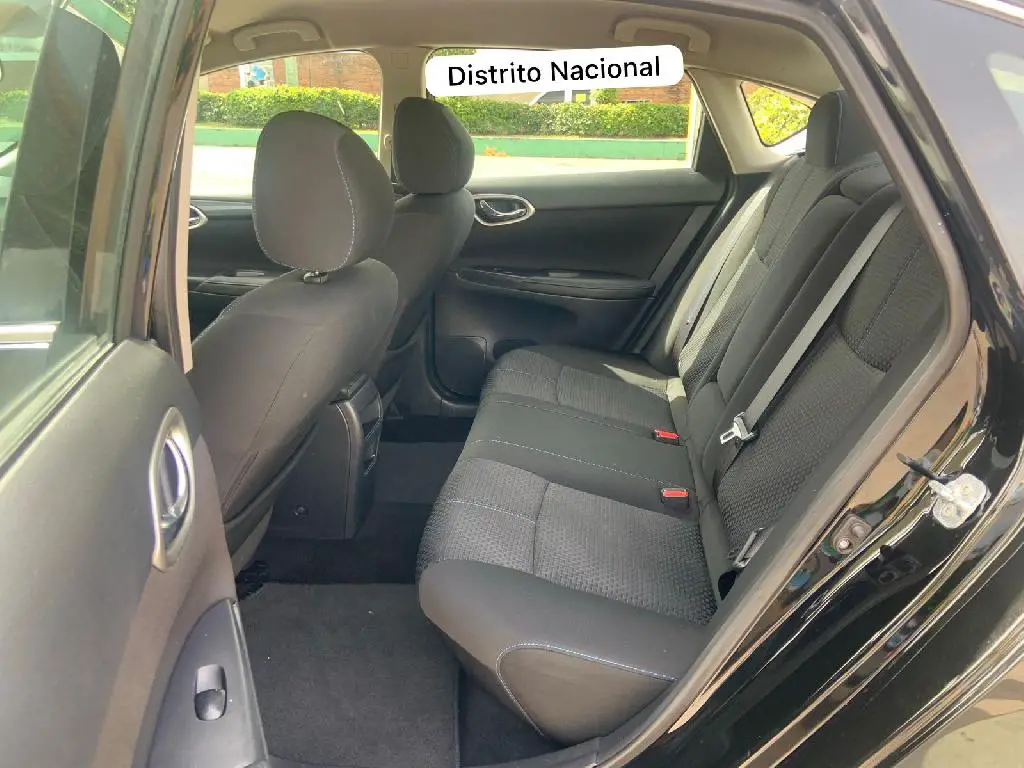 Nissan Sentra SR 2016 NEGRO Foto 7206204-2.jpg