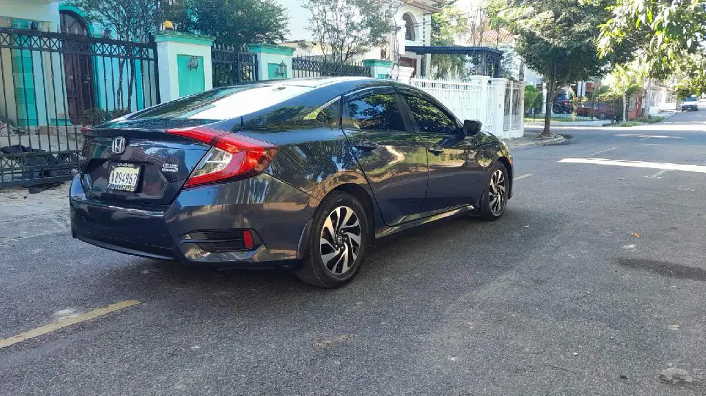 Honda Civic 2016 Foto 7206365-4.jpg