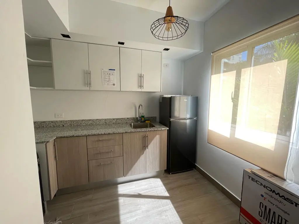 APARTAMENTO EN ALQUILER EN EVARISTO MORALES Foto 7206662-5.jpg