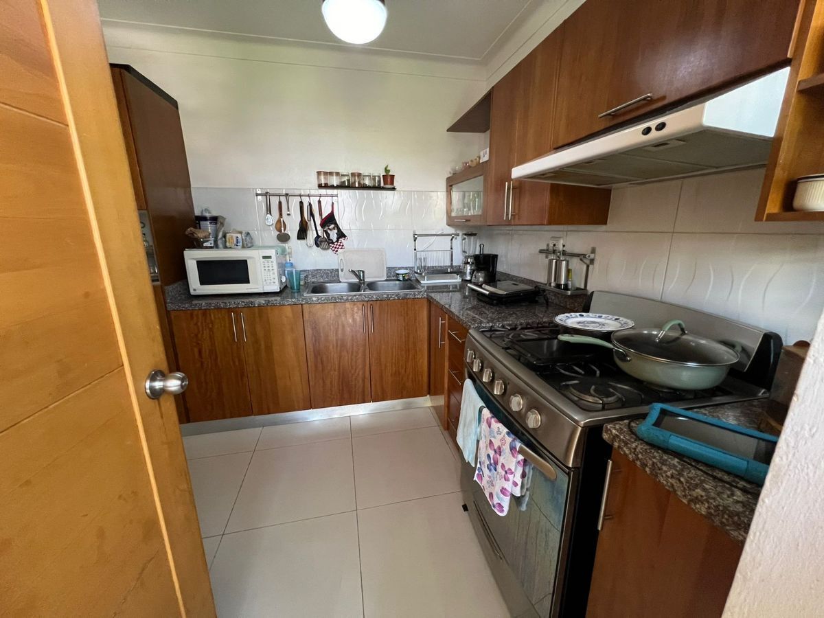 Apartamento con terraza en Quisqueya/Millón Foto 7206989-4.jpg