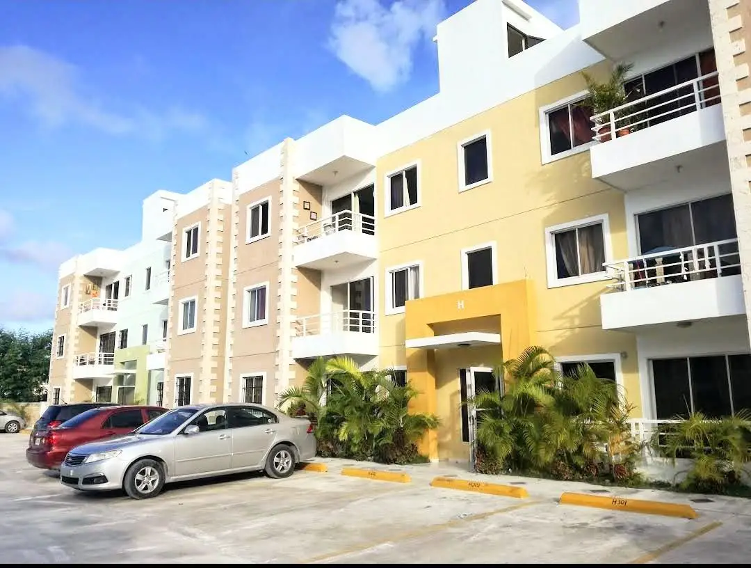 Apartamento amueblado en alquiler en Pueblo Bávaro  Foto 7208764-2.jpg