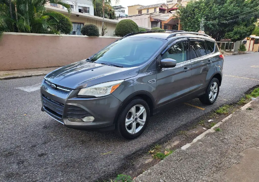 Ford Escape SE Ecoboost 2014 Foto 7208839-2.jpg