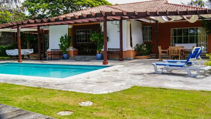 Villa Amueblada en Alquiler en Guavaberry Juan Dolio Foto 7208897-4.jpg